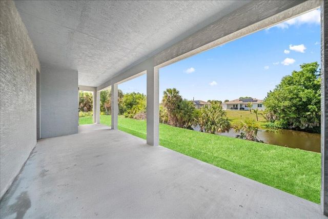 7427 Sea Mist Drive, Port Charlotte, FL 33981