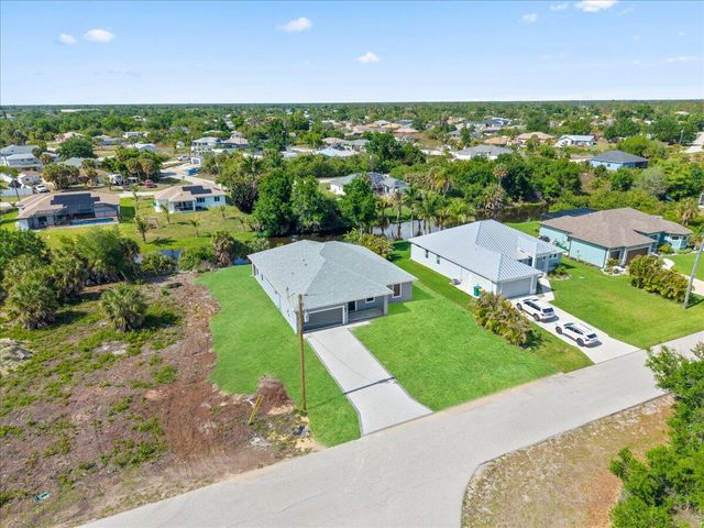 7427 Sea Mist Drive, Port Charlotte, FL 33981