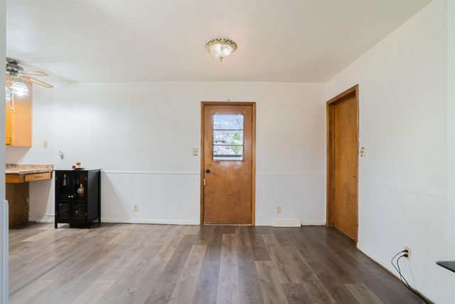 2756 Fairlane Avenue, Waterloo, IA 50702