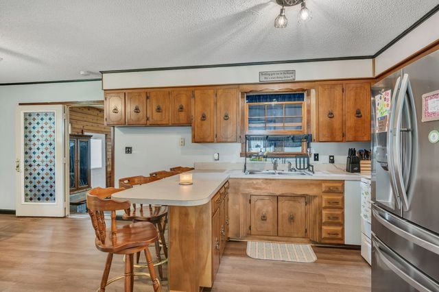 814 Cherokee Dr, New Johnsonville, TN 37134