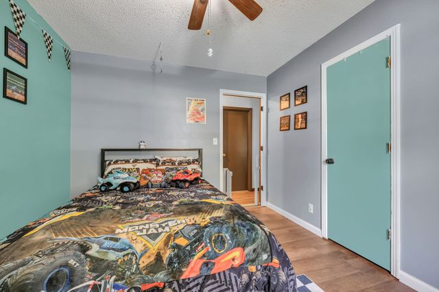 814 Cherokee Dr, New Johnsonville, TN 37134