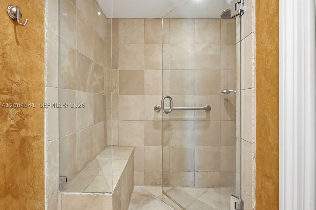 Image 17 of property listing at 2600 Segovia St 703, Coral Gables, FL 33134