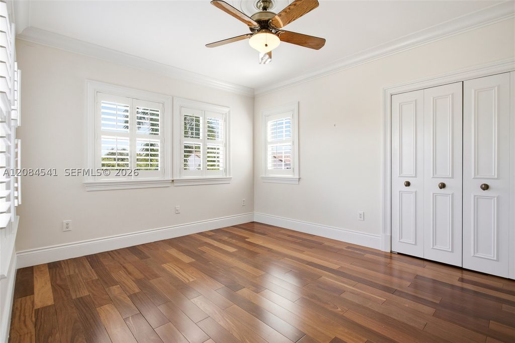 Image 24 of property listing at 2600 Segovia St 703, Coral Gables, FL 33134