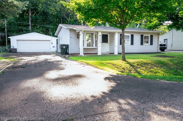 3500 Grafton Street, Orion Charter Township, MI 48359