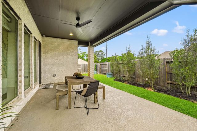 42056 Mystical Bend Road, Magnolia, TX 77354