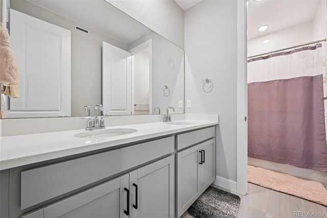 8491 Hotchkiss Loop, Littleton, CO 80125