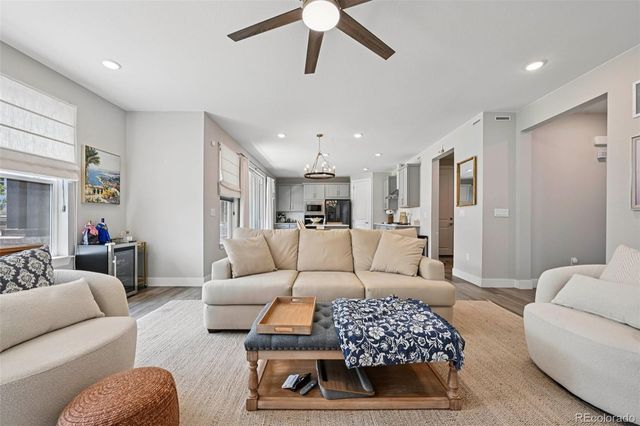 8491 Hotchkiss Loop, Littleton, CO 80125