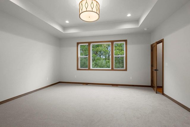 1582 RED HAWK LANDING TRAIL, De Pere, WI 54115