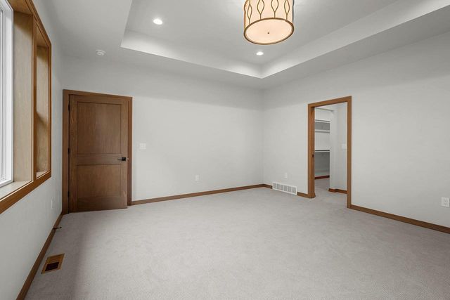 1582 RED HAWK LANDING TRAIL, De Pere, WI 54115