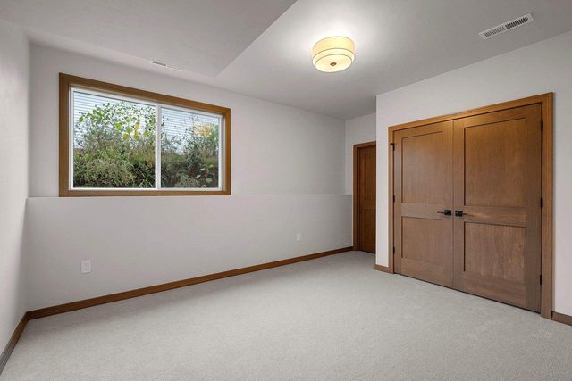 1582 RED HAWK LANDING TRAIL, De Pere, WI 54115