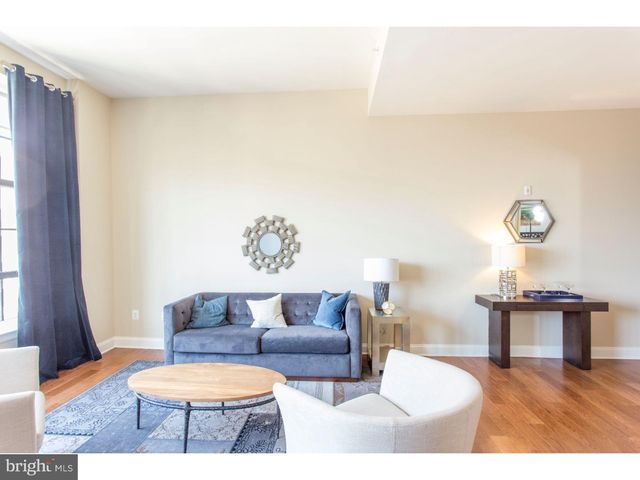 600 N BROAD ST #208, Philadelphia, PA 19130