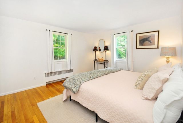 1 Duggan Rd, Acton, MA 01720