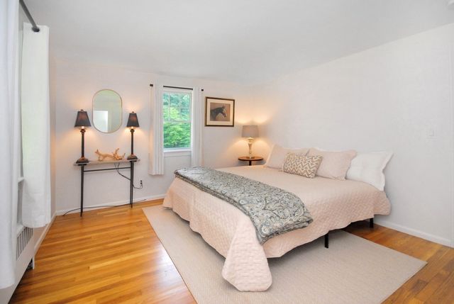 1 Duggan Rd, Acton, MA 01720
