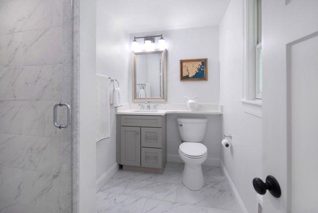 1 Duggan Rd, Acton, MA 01720
