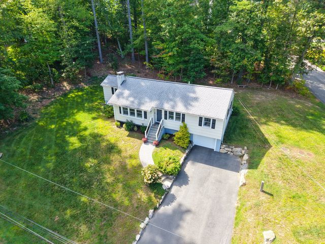 1 Duggan Rd, Acton, MA 01720