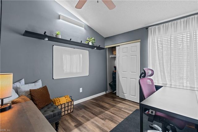 4702 Red Duck CT, Virginia Beach, VA 23462