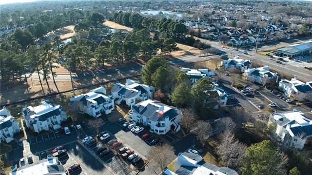 4702 Red Duck CT, Virginia Beach, VA 23462