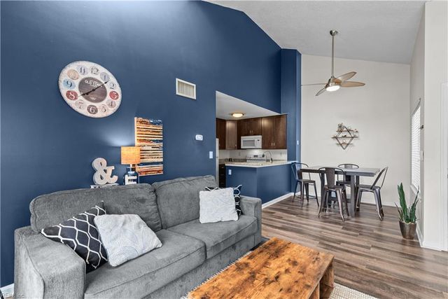 4702 Red Duck CT, Virginia Beach, VA 23462