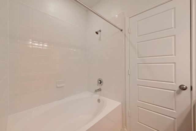 1517 Carriageway DR, Georgetown, TX 78626