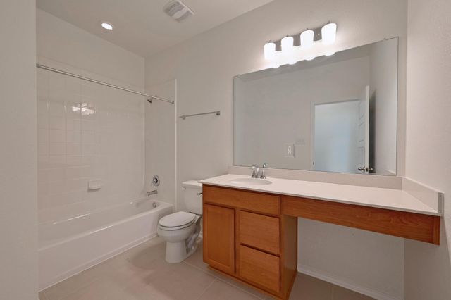 1517 Carriageway DR, Georgetown, TX 78626