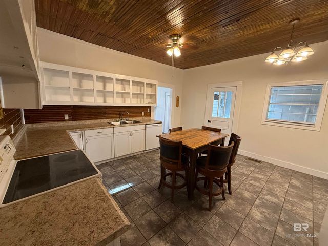 401 Hall Avenue, Bay Minette, AL 36507