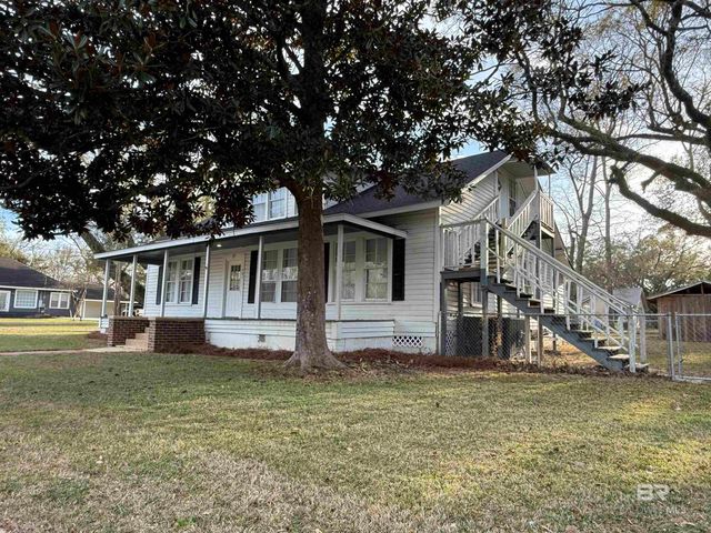 401 Hall Avenue, Bay Minette, AL 36507