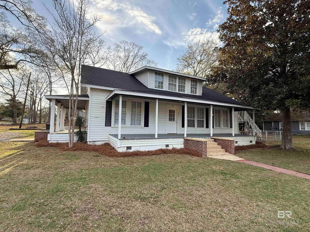 401 Hall Avenue, Bay Minette, AL 36507