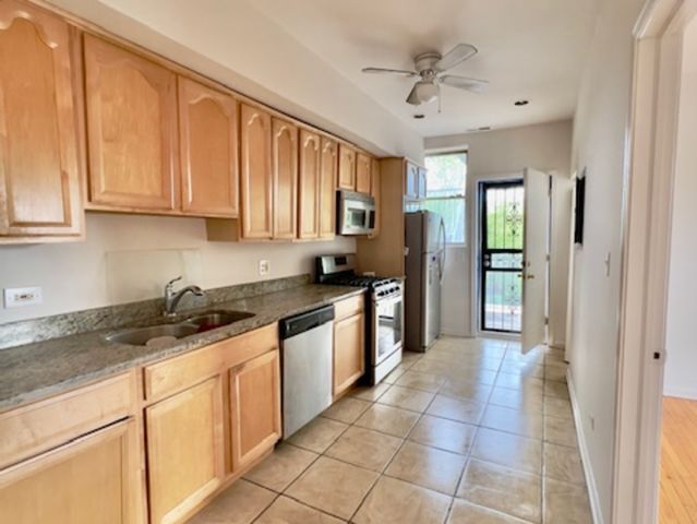 6945 S Dorchester Avenue 2S, Chicago, IL 60637