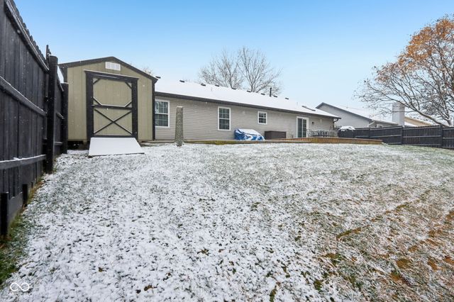 616 Sugar Maple Lane, Mooresville, IN 46158