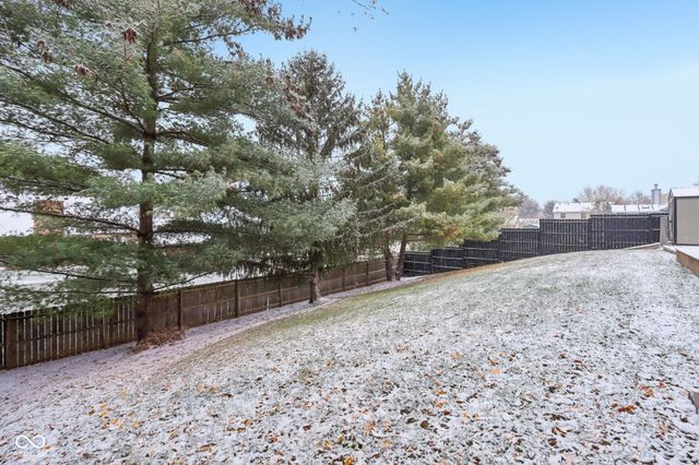 616 Sugar Maple Lane, Mooresville, IN 46158