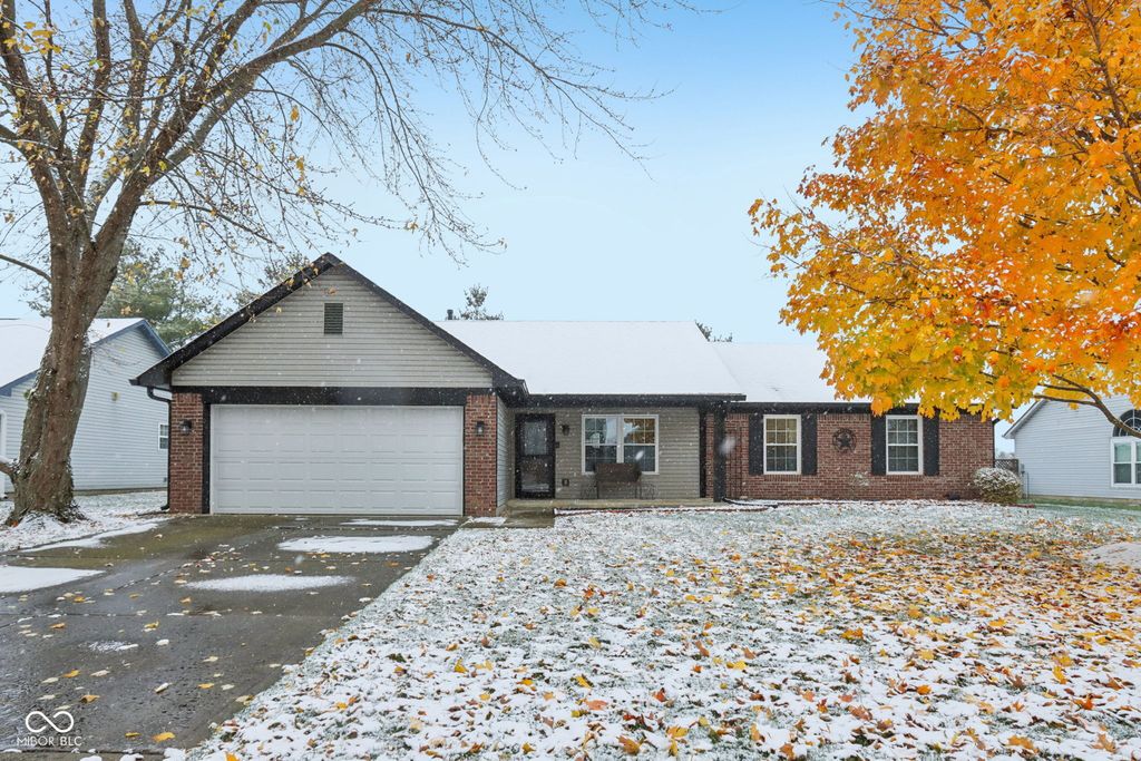 616 Sugar Maple Lane, Mooresville, IN 46158