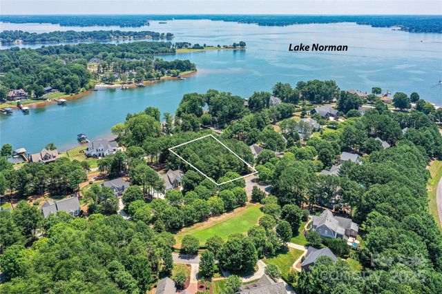 135 Hopkinton Drive, Mooresville, NC 28117