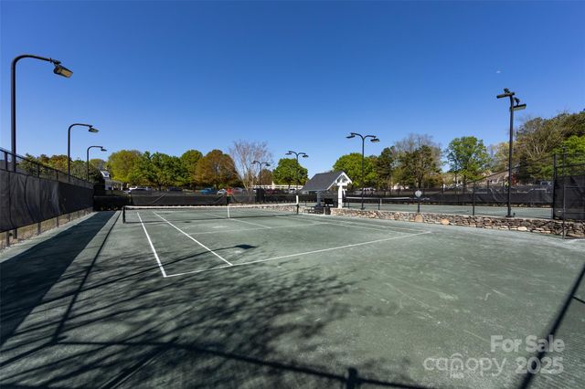 135 Hopkinton Drive, Mooresville, NC 28117