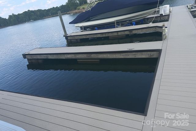 135 Hopkinton Drive, Mooresville, NC 28117