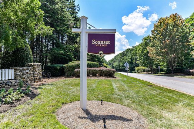 135 Hopkinton Drive, Mooresville, NC 28117