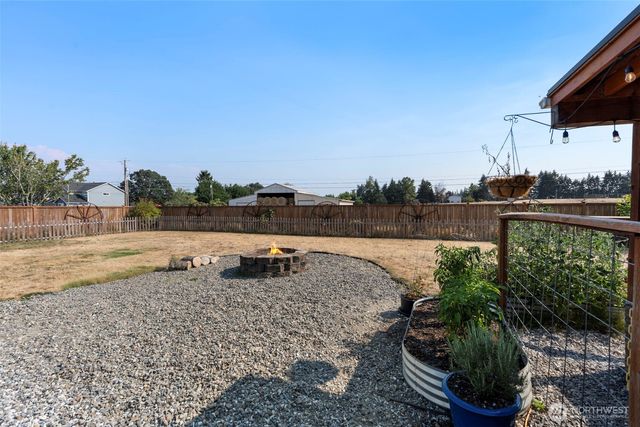 2708 180th Street E, Tacoma, WA 98445