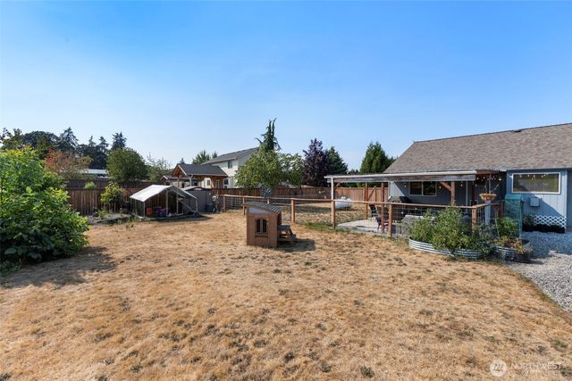 2708 180th Street E, Tacoma, WA 98445
