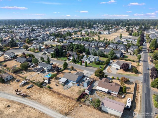 2708 180th Street E, Tacoma, WA 98445