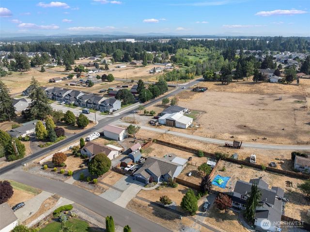 2708 180th Street E, Tacoma, WA 98445
