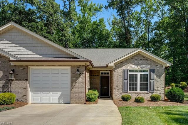 2222 St James Drive, Reidsville, NC 27320