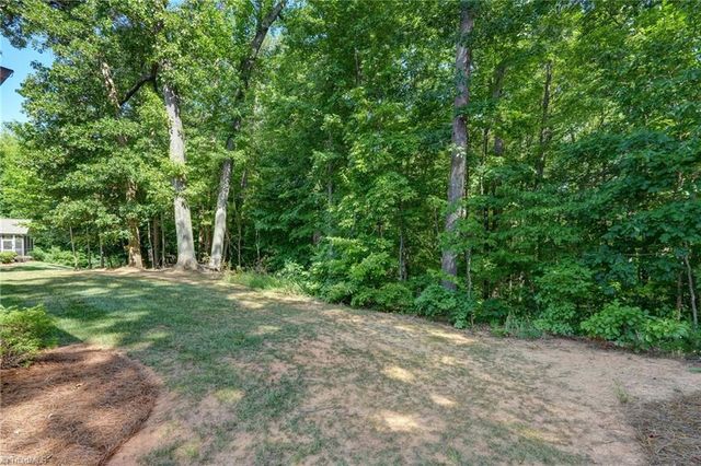 2222 St James Drive, Reidsville, NC 27320