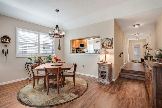 7340 GOLF POINTE CIR, Sarasota, FL 34243