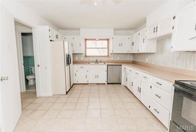 40255 Maries Road 634 Road, Dixon, MO 65459