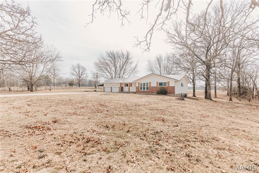 40255 Maries Road 634 Road, Dixon, MO 65459