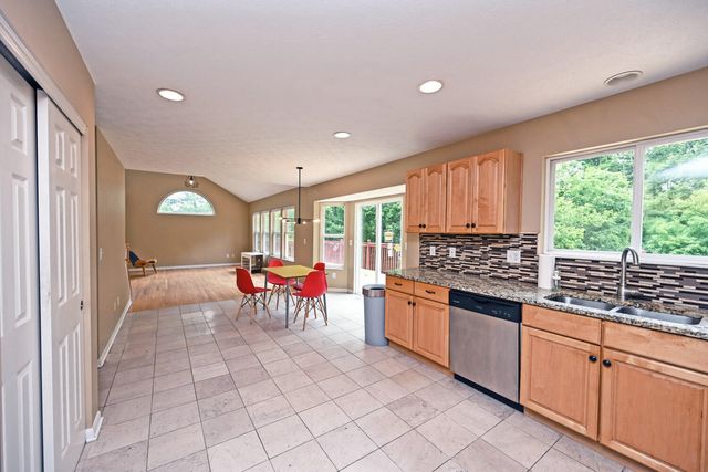 2933 Holly Hill Drive, Burlington, KY 41005