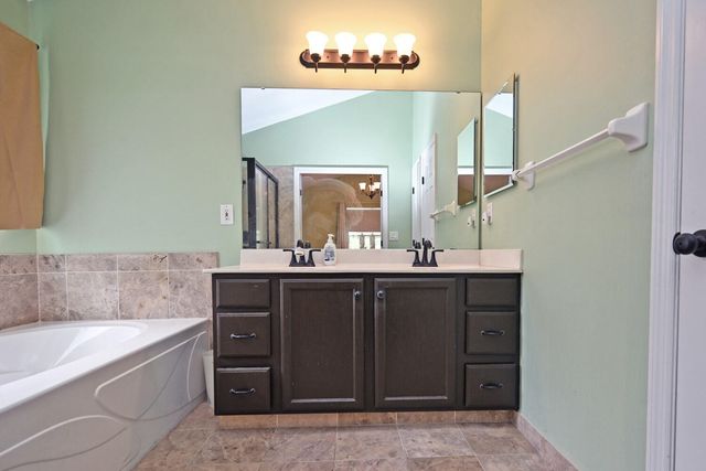 2933 Holly Hill Drive, Burlington, KY 41005