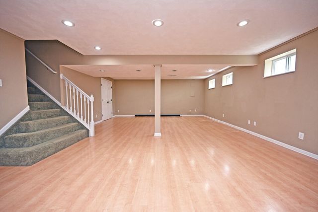 2933 Holly Hill Drive, Burlington, KY 41005