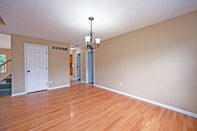 2933 Holly Hill Drive, Burlington, KY 41005