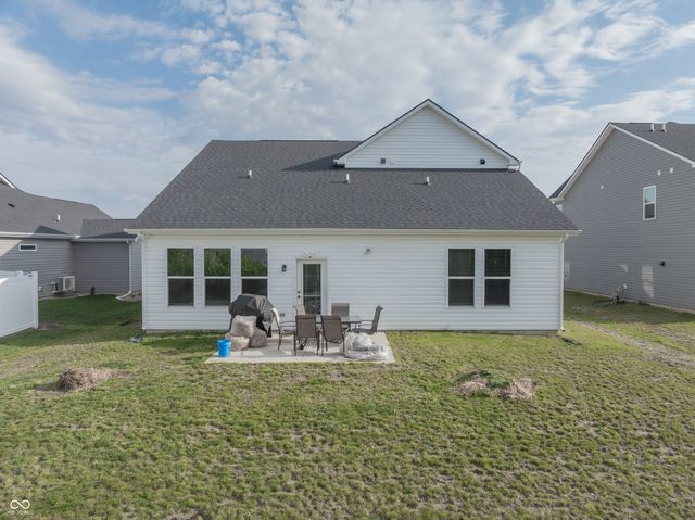 8910 Howlett Lane, Indianapolis, IN 46259