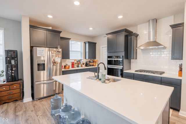 8910 Howlett Lane, Indianapolis, IN 46259